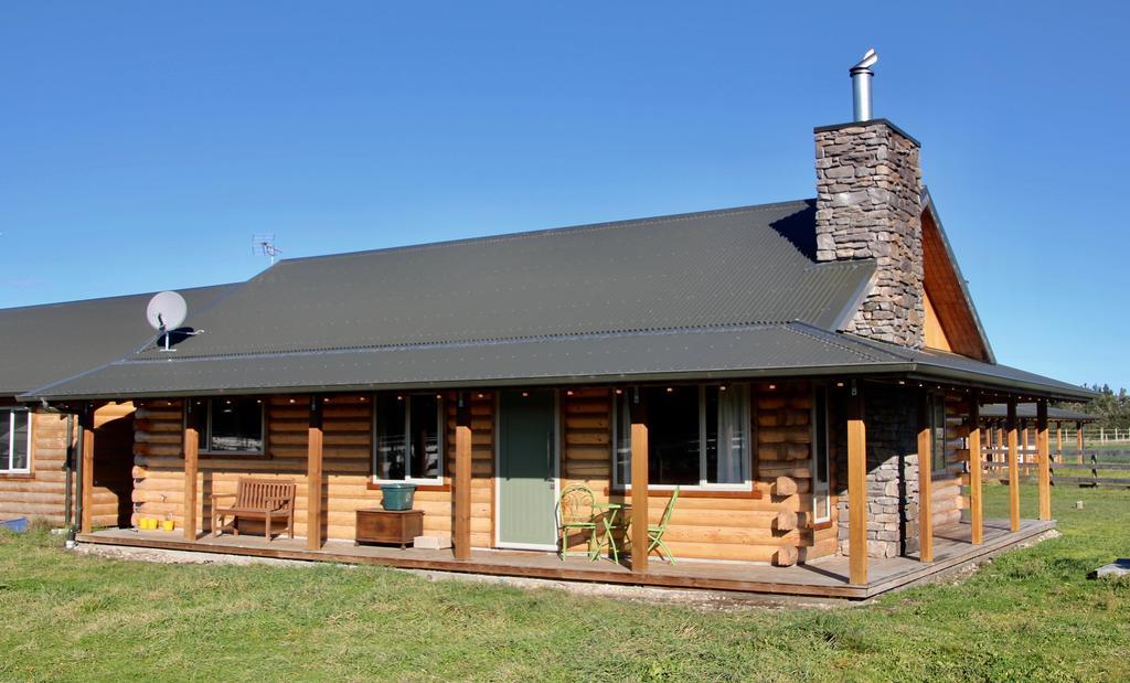 The Log Cottage Rangiora Luaran gambar